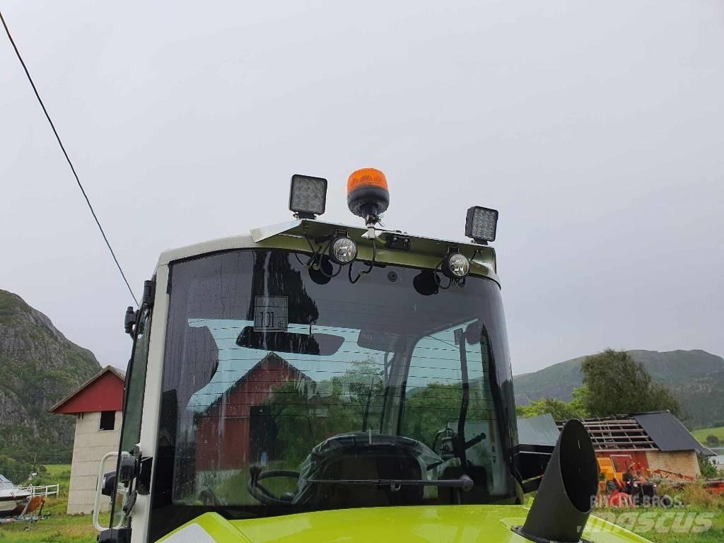 CLAAS TORION 530 Ön yükleyici ve kazicilar