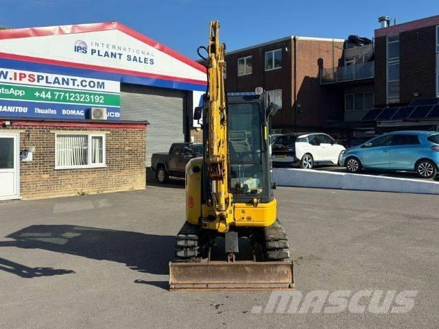 Komatsu PC 26 MR-3 Mini ekskavatörler, 7 tona dek