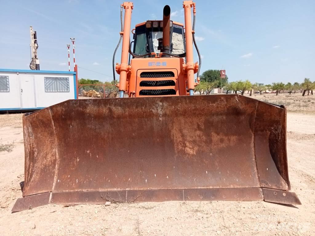 Fiat-Hitachi D 180 Paletli dozerler