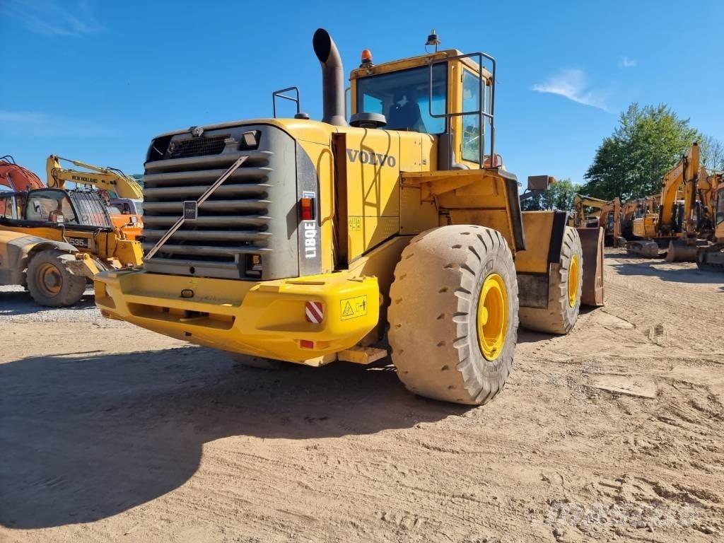 Volvo L 180 E Tekerlekli yükleyiciler