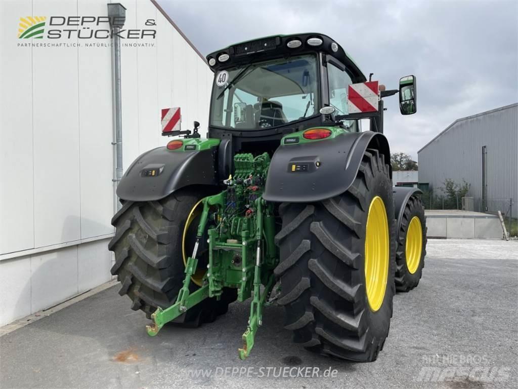 John Deere 6230R Traktörler
