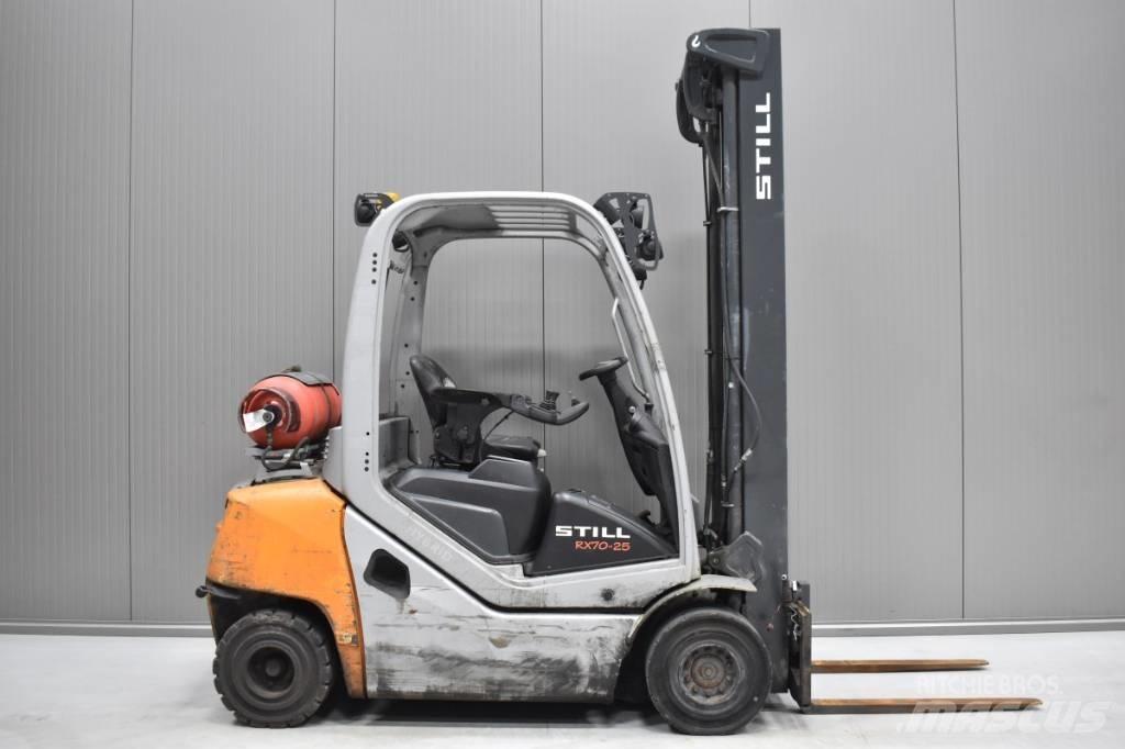 Still RX 70-25 T LPG'li forkliftler