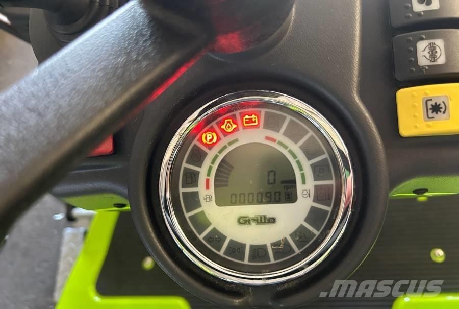 Grillo FD 13.09 Üzerinde durulan çim biçme makineleri