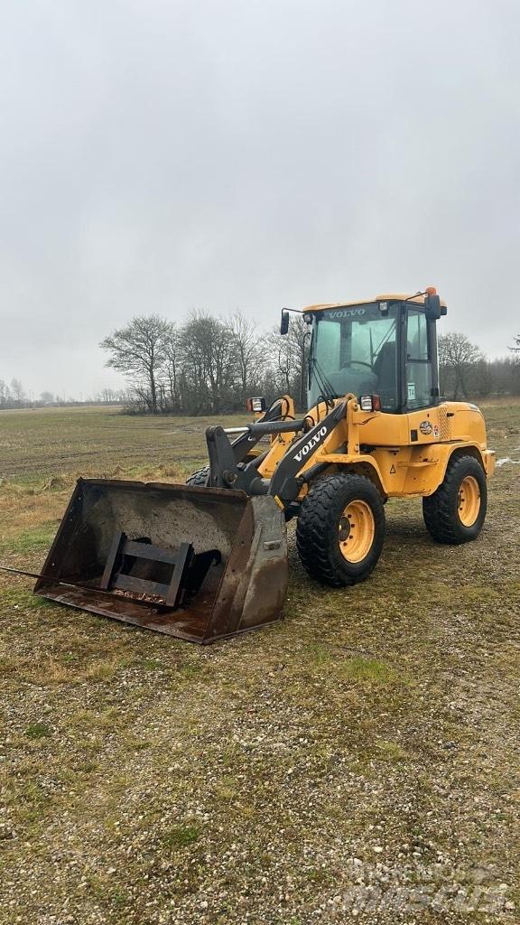 Volvo L 30 G Tekerlekli yükleyiciler