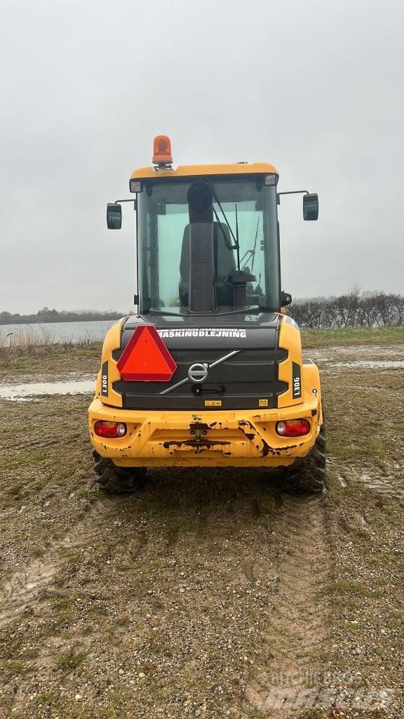 Volvo L 30 G Tekerlekli yükleyiciler