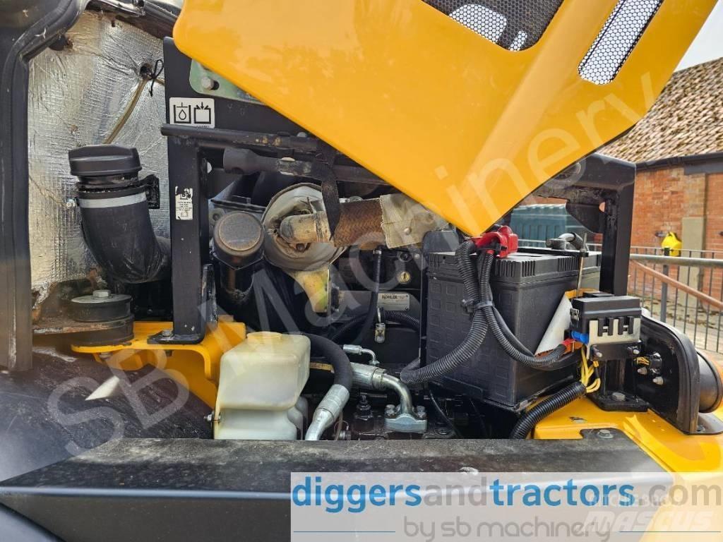 JCB TM 220 Tekerlekli yükleyiciler