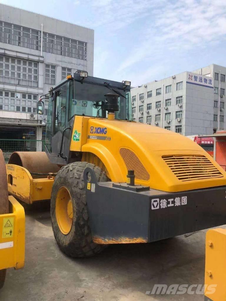 XCMG XS 223 J Tek tamburlu silindirler