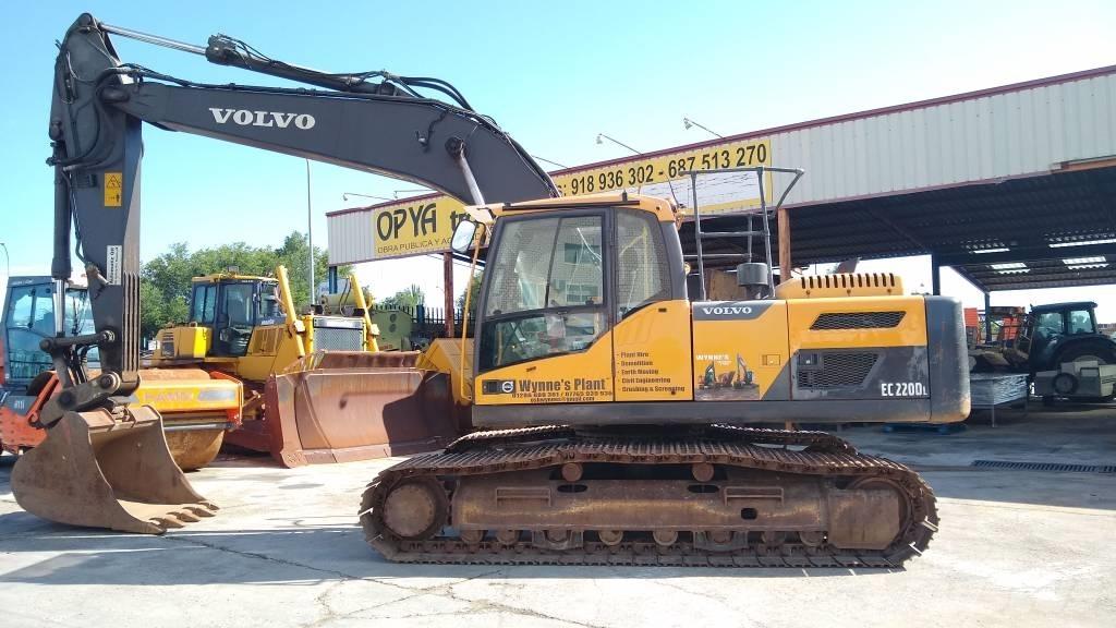 Volvo EC220DL Paletli ekskavatörler
