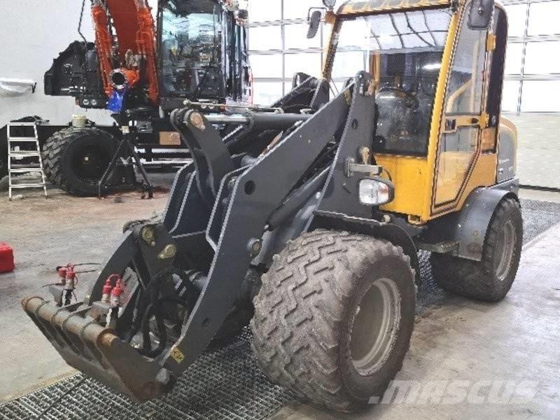 Eurotrac W13 Skid steer loderler