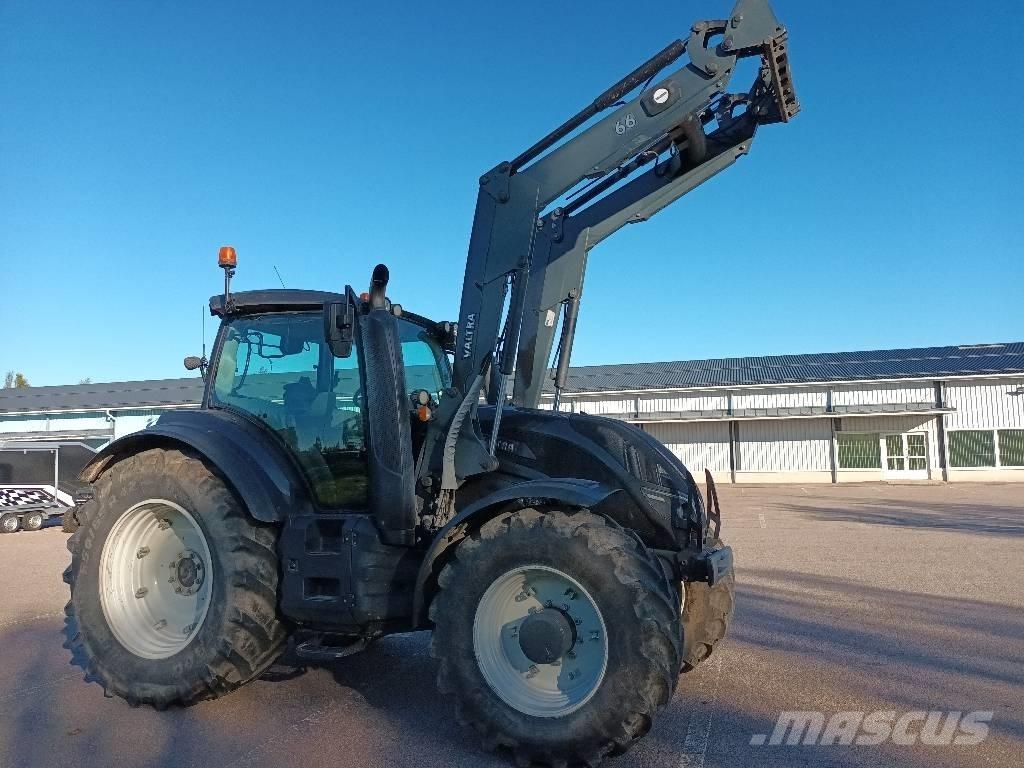 Valtra T174E Versu Traktörler