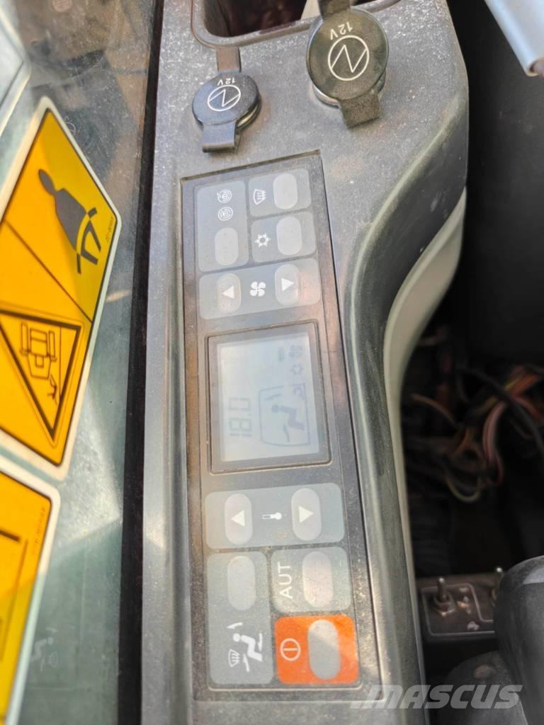 CAT 320 D LRR Paletli ekskavatörler