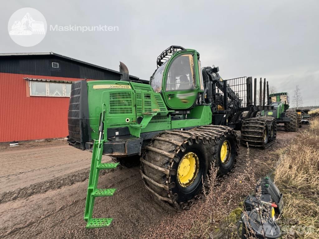 John Deere 1910 G Tomruk yükleyici traktörler