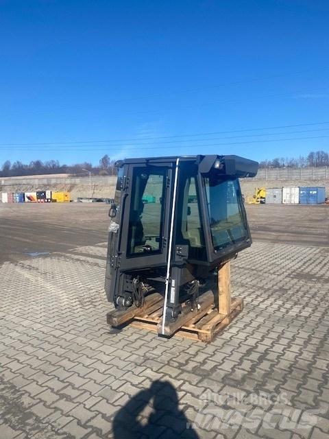 CASE D 1650 NEW CAB Kabin
