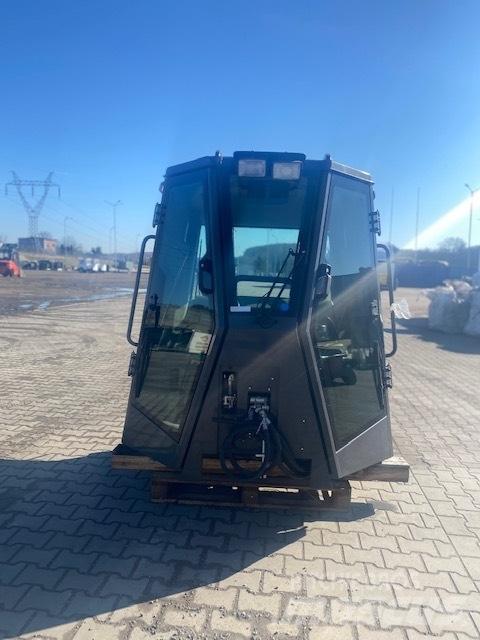 CASE D 1650 NEW CAB Kabin