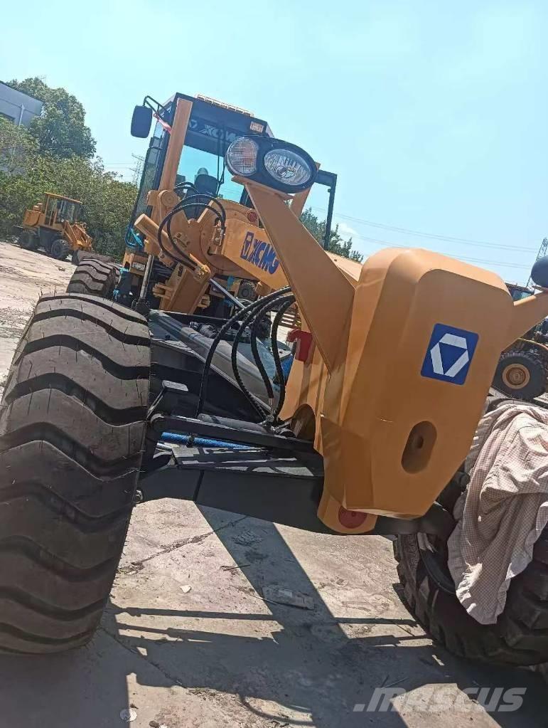 XCMG GR 1803 Greyderler