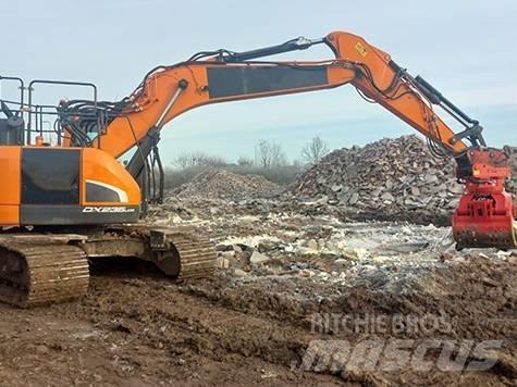 Doosan DX 235 LCR-5 Paletli ekskavatörler