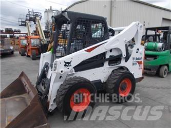 Bobcat S740 Skid steer loderler