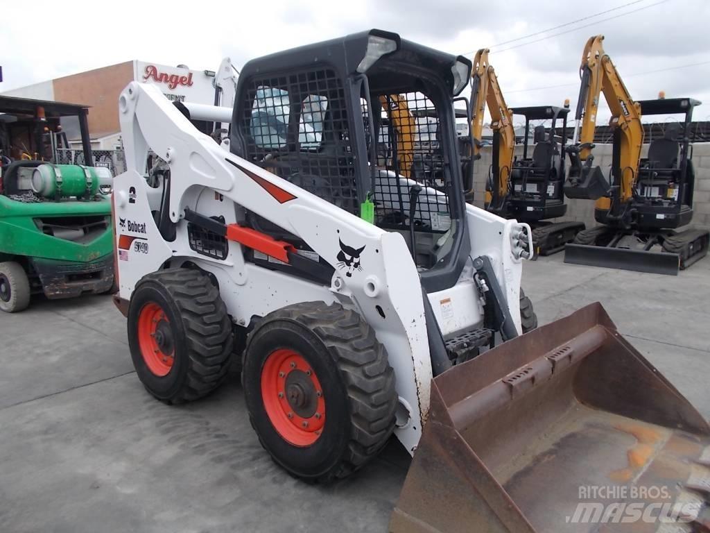 Bobcat S740 Skid steer loderler