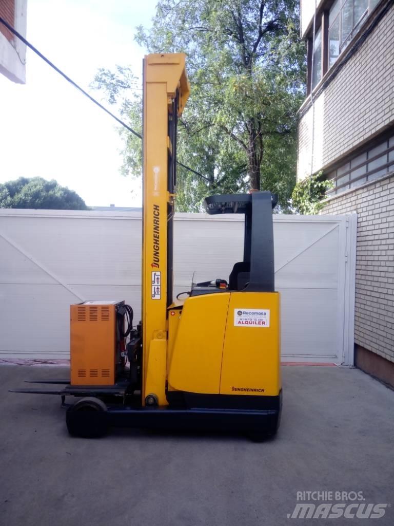 Jungheinrich ETV 220 Reach truck - depo içi istif araçları