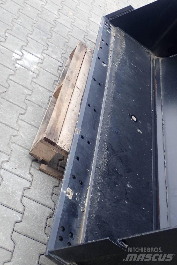 JCB 4x1 Łyżka Beko kepçeleri