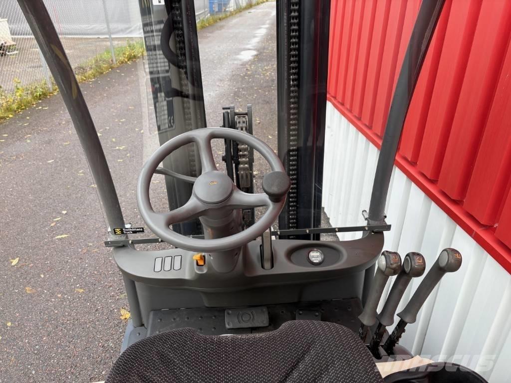 Crown SC3220 Elektrikli forkliftler