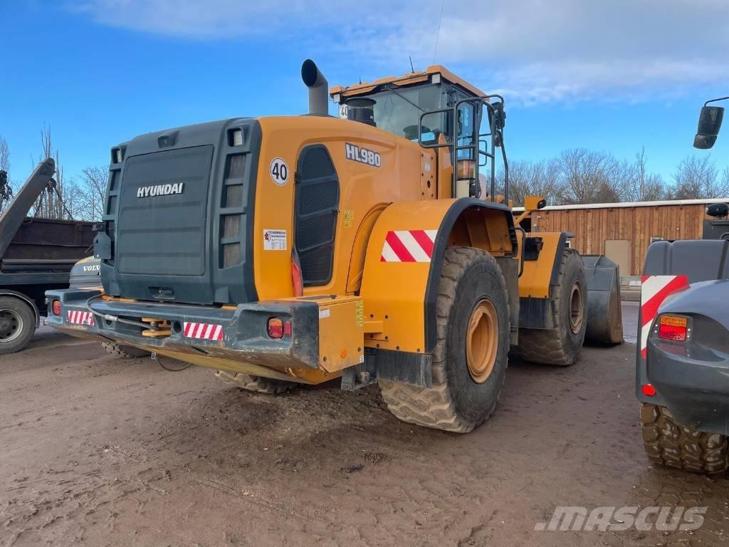 Hyundai HL 980 Tekerlekli yükleyiciler