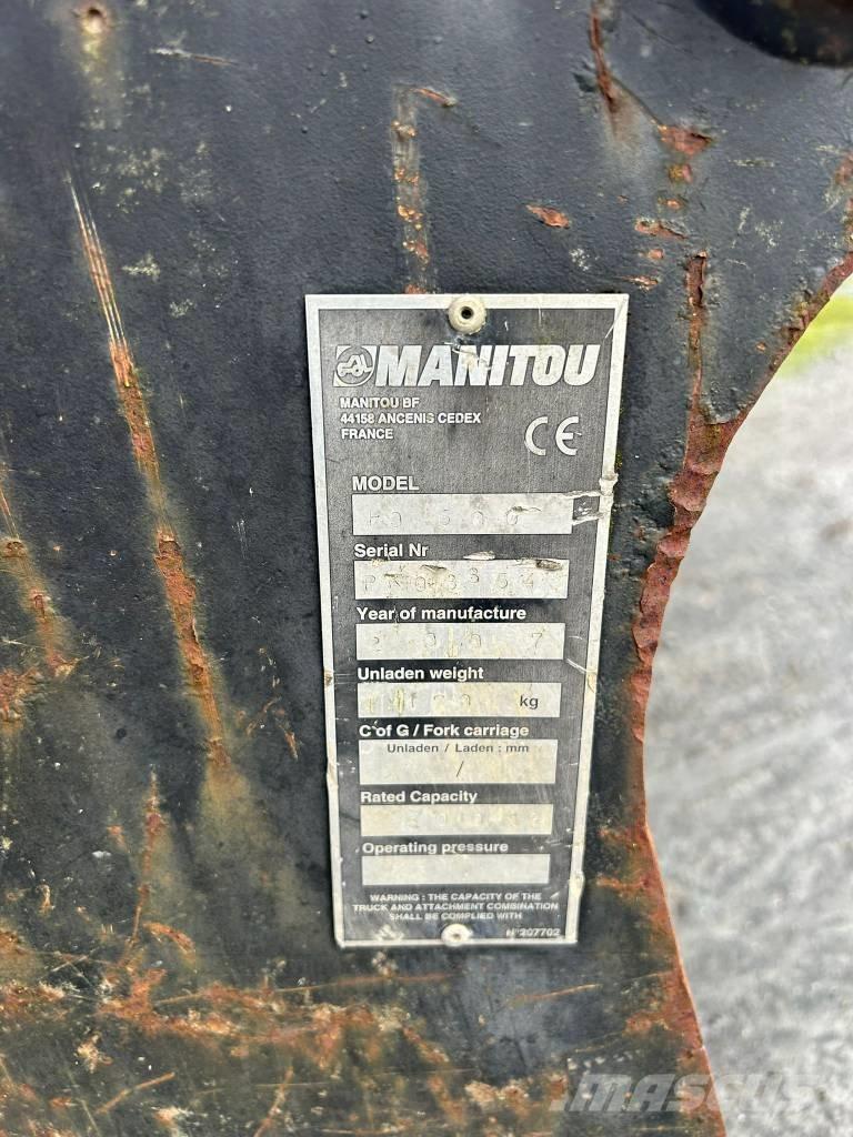 Manitou p600 Paletli ekskavatörler