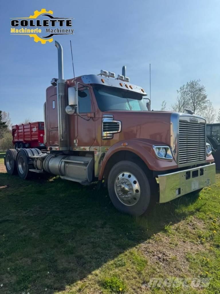 Freightliner 122 SD Çekiciler