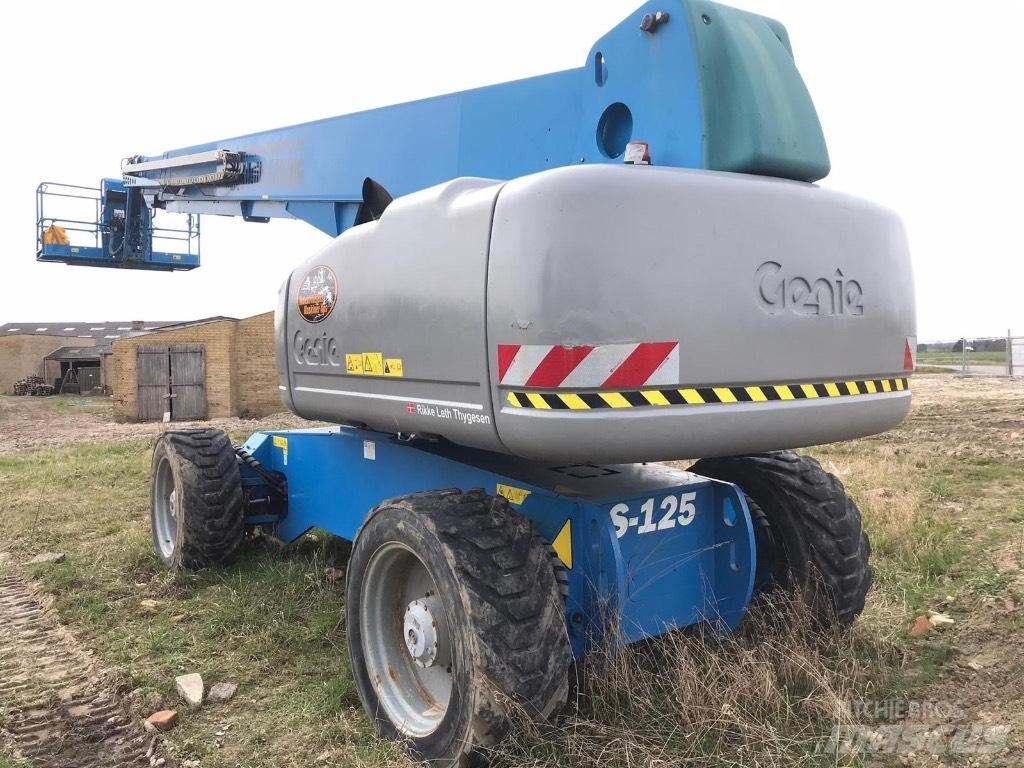 Genie S 125 Teleskopik personel platformları