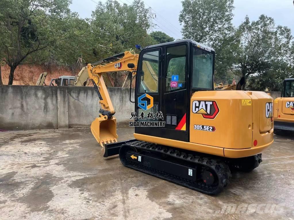 CAT 305.5E2 Paletli ekskavatörler