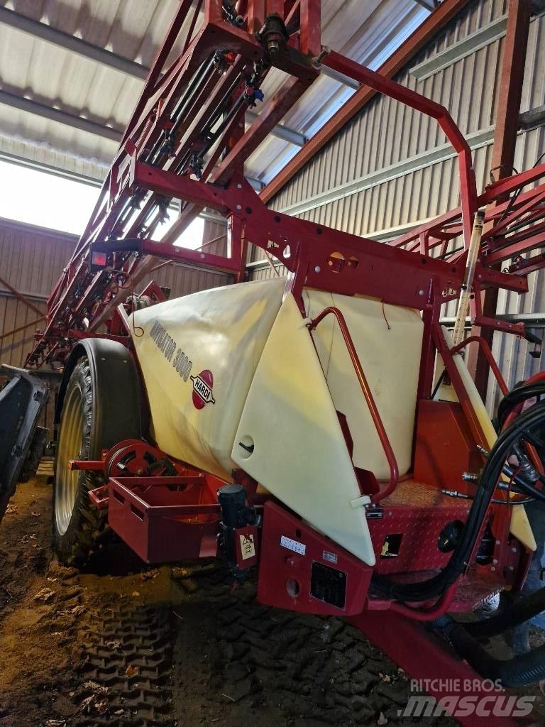 Hardi Navegator 3000 Çekilir pülverizatörler