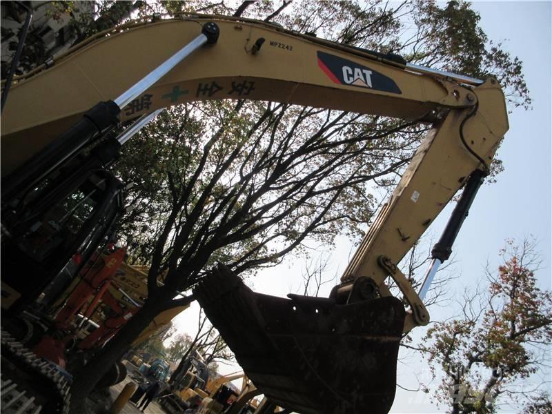 CAT 349 E Paletli ekskavatörler