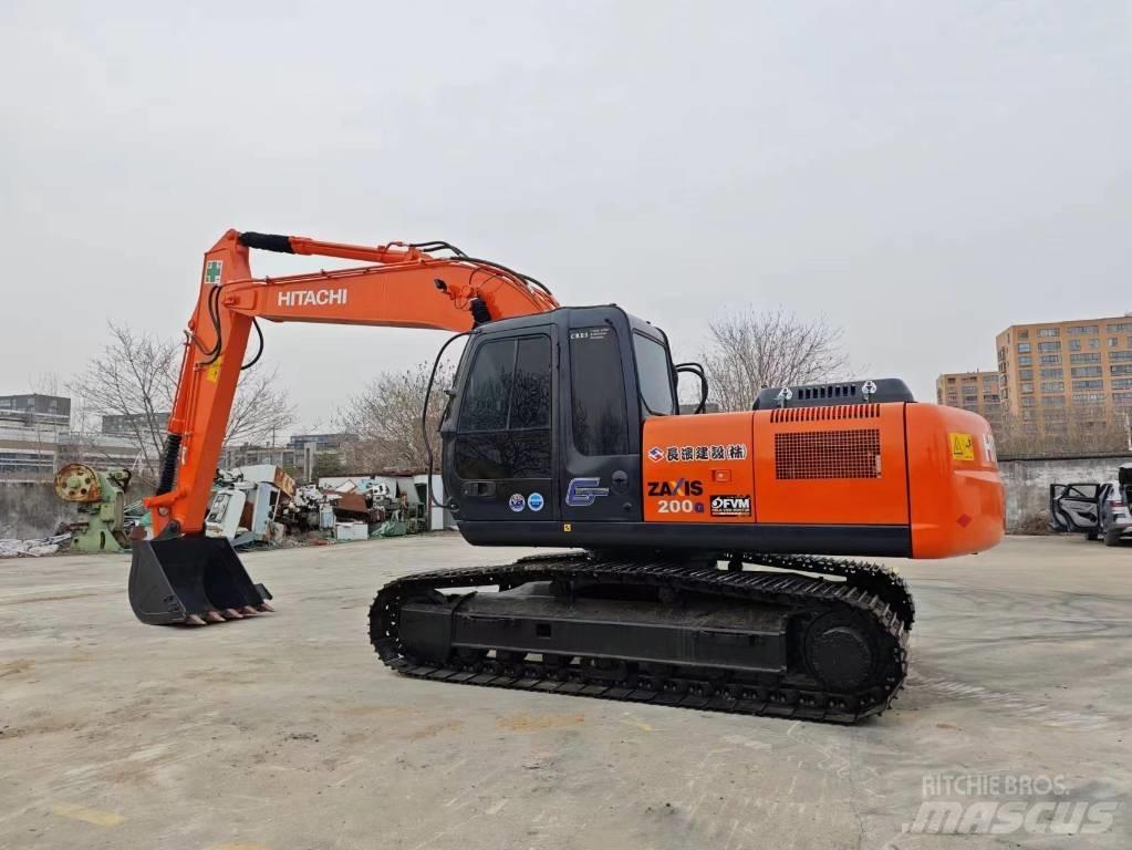 Hitachi ZX 200-6 Paletli ekskavatörler