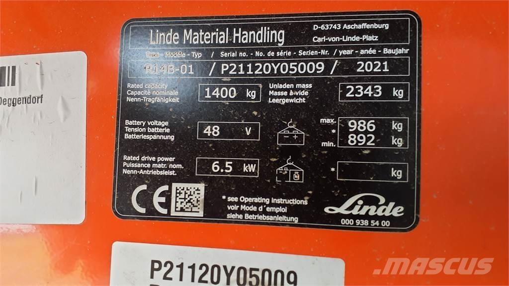 Linde R14B Reach truck - depo içi istif araçları