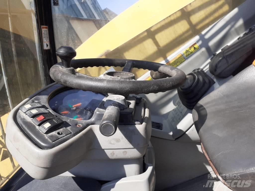 CAT TH 350 B Teleskopik yükleyiciler