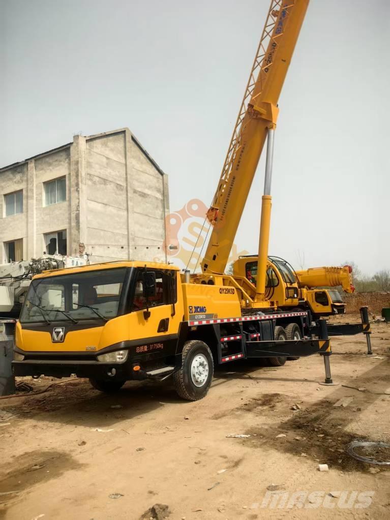 XCMG QY25K5D_1 Yol-Arazi Tipi Vinçler (AT)