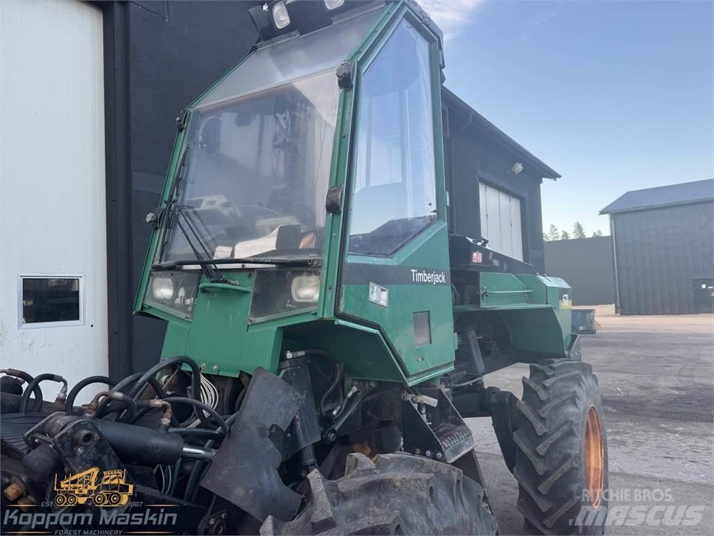 Timberjack 0570 Biçerdöverler