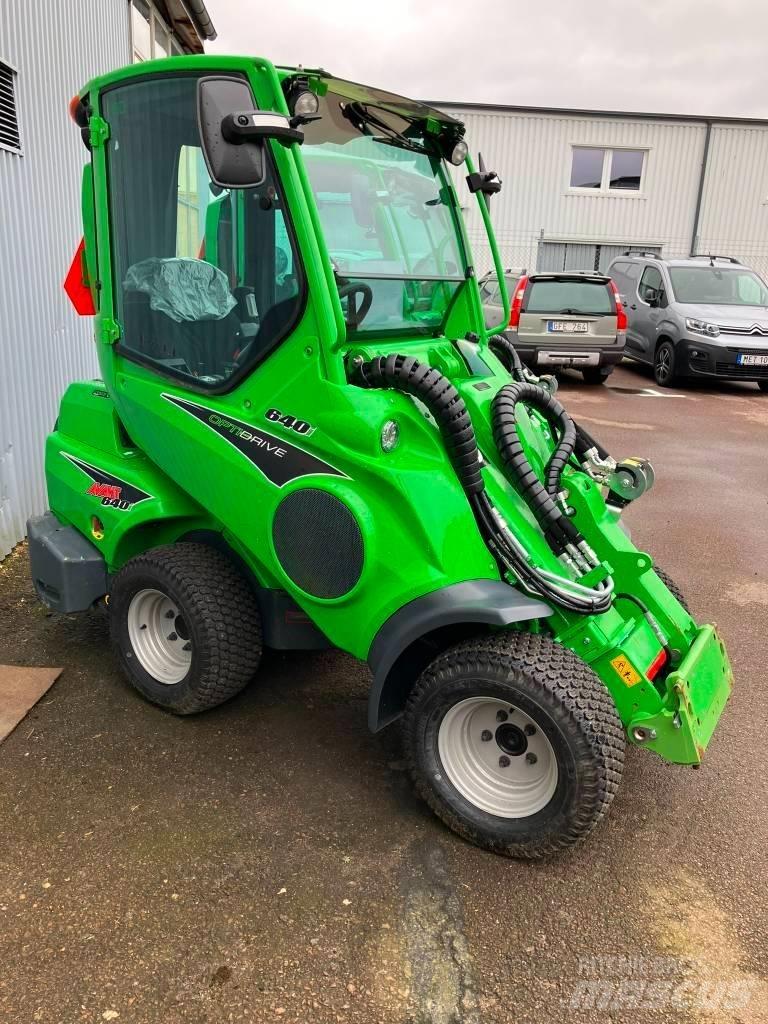 Avant 640i Skid steer loderler