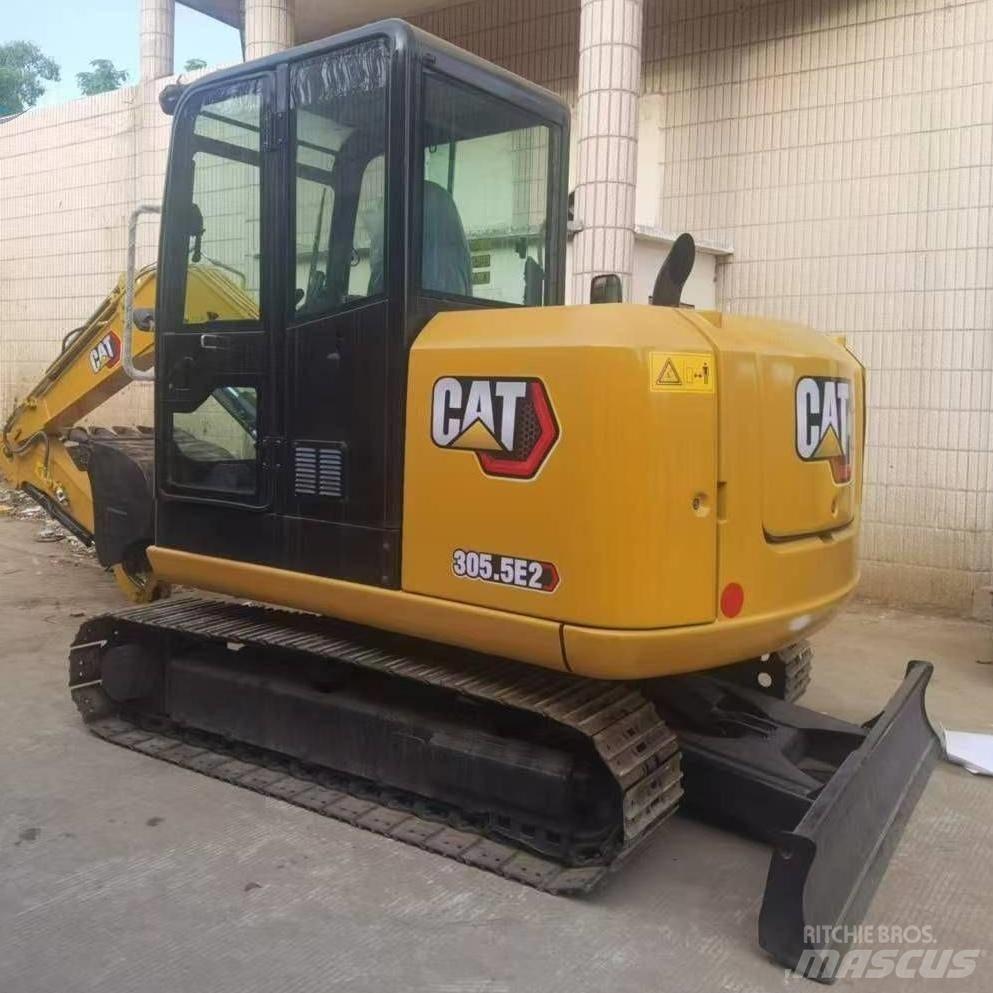 CAT 305.5 E2 Mini ekskavatörler, 7 tona dek