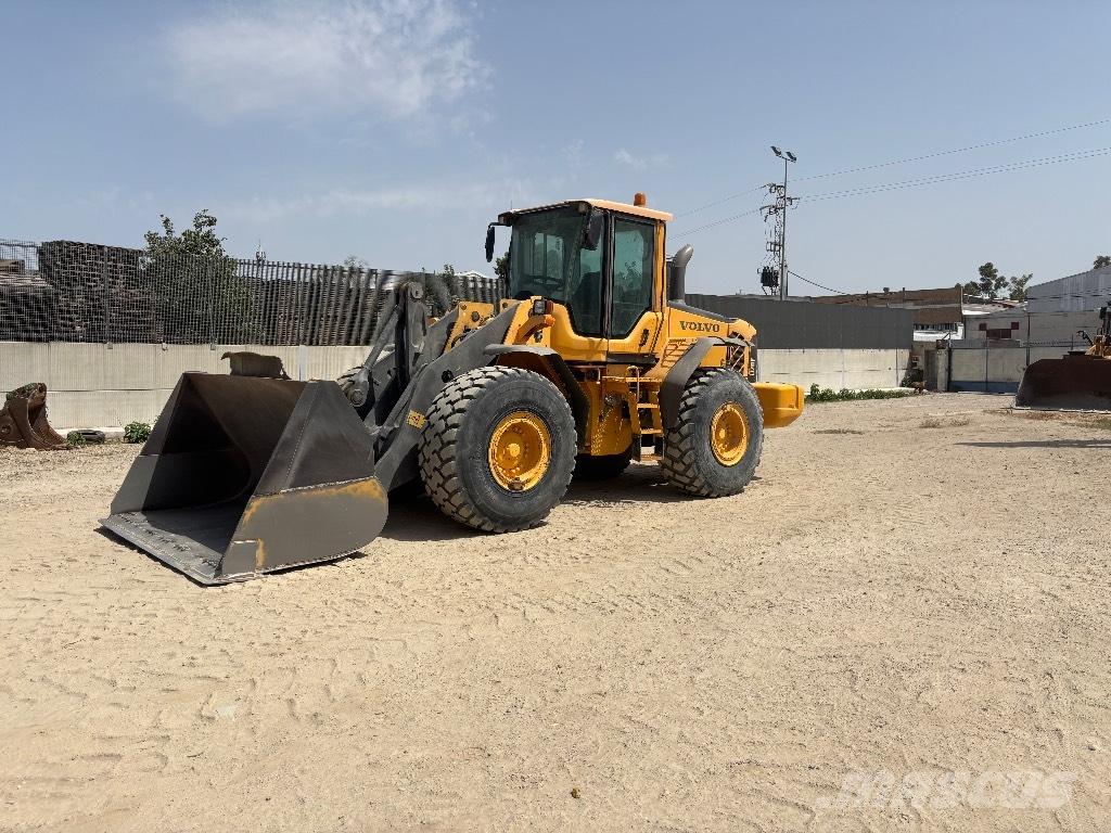 Volvo L 120 F Tekerlekli yükleyiciler