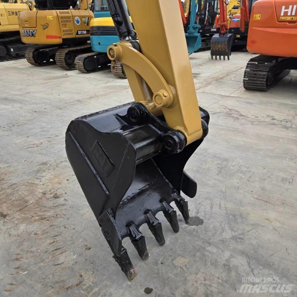 CAT 305.5E2 Mini ekskavatörler, 7 tona dek