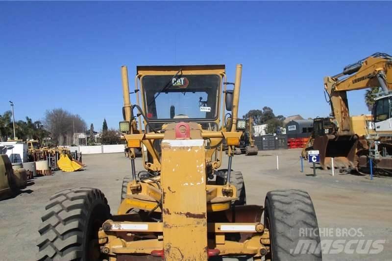 CAT 140K Greyderler