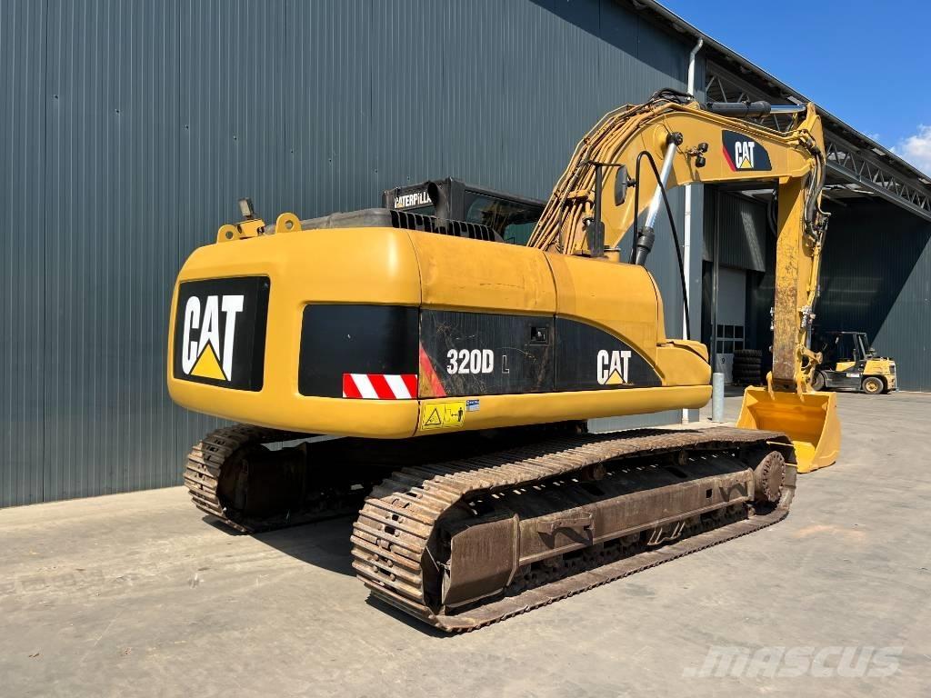 CAT 320D L Paletli ekskavatörler