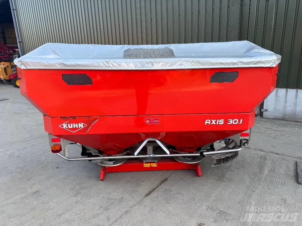 Kuhn Axis 30.1 W Mineral gübre dagiticilar