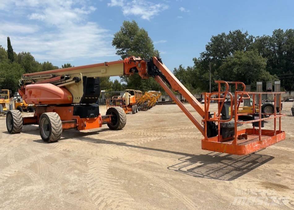 JLG 1250 AJP Körüklü personel platformları