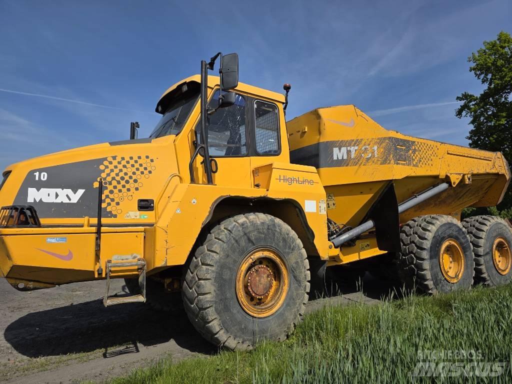 Moxy MT31 Belden kirma kaya kamyonu