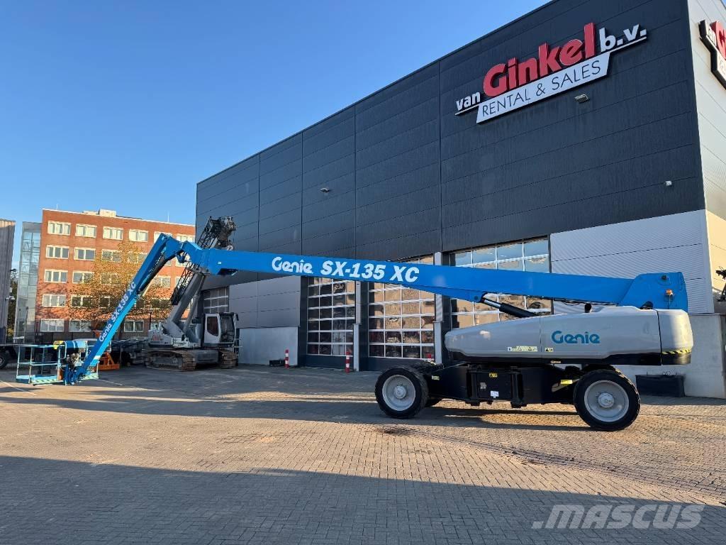 Genie SX 135 XC Teleskopik personel platformları