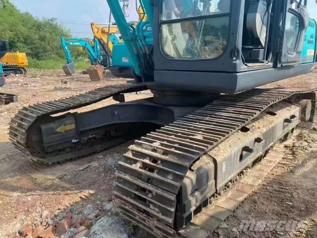 Kobelco SK 210 D Paletli ekskavatörler