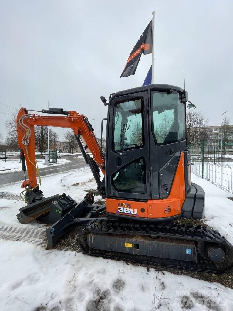 Hitachi ZX 38 U-6 Mini ekskavatörler, 7 tona dek