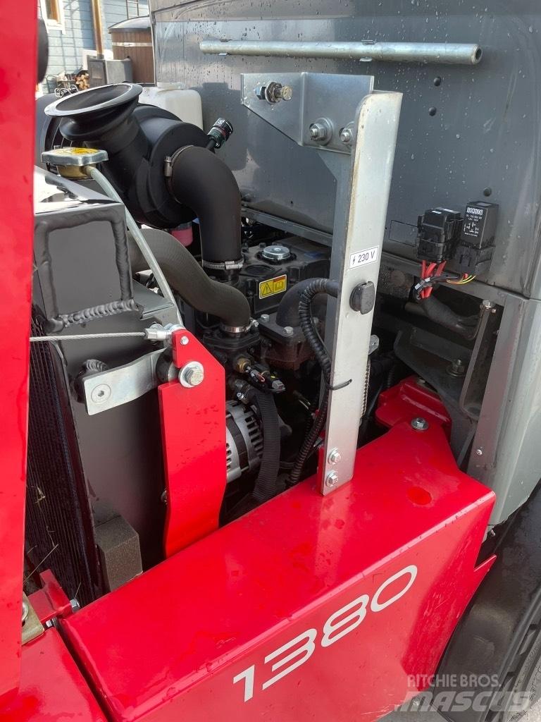 Weidemann 1380 Çok amaçlı yükleyiciler